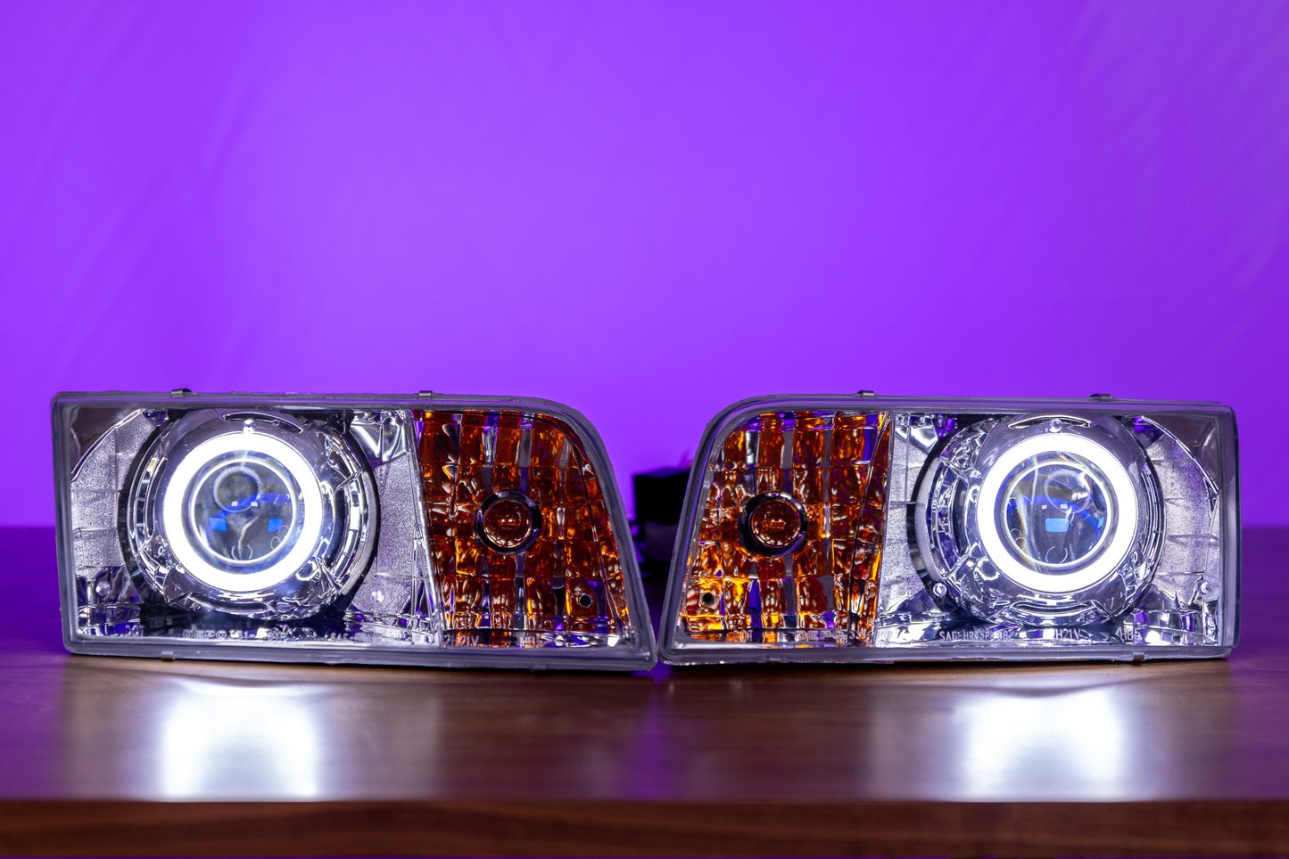 Ford Crown Victoria (98-11) - Switchback