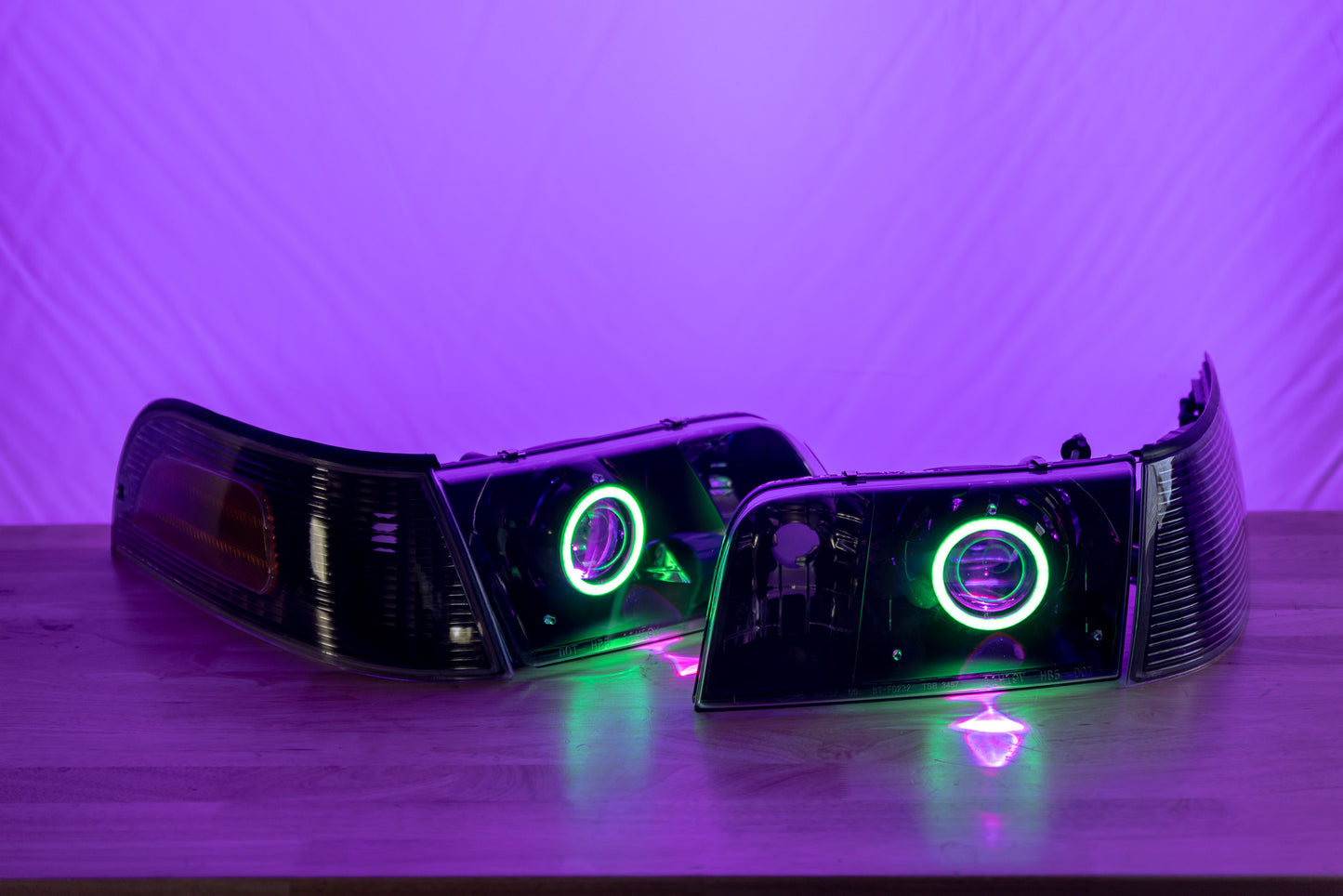 Ford Crown Victoria (98-11) - RGB