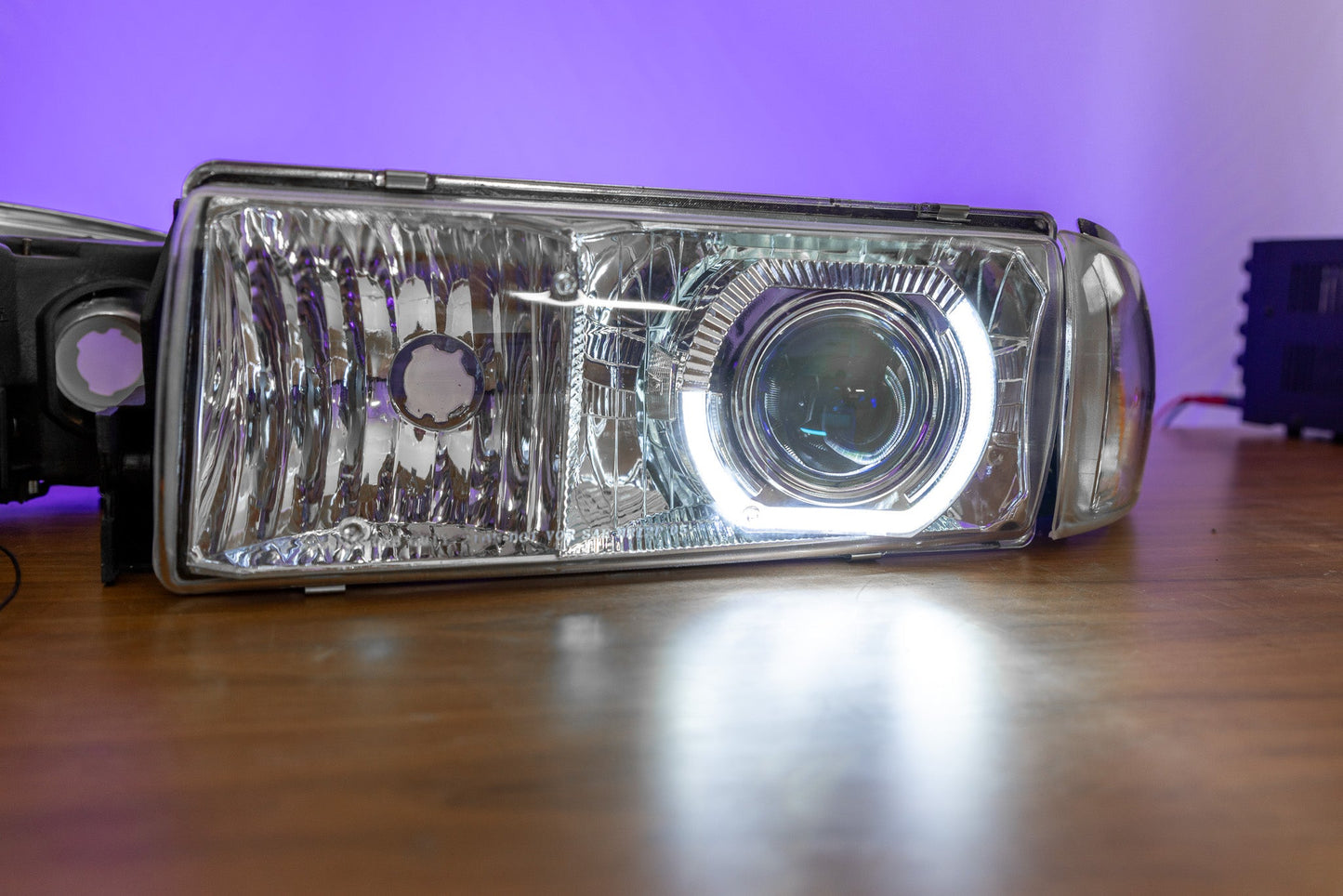 Chevrolet Impala SS / Caprice (91-96) - Switchback - Panther Lights