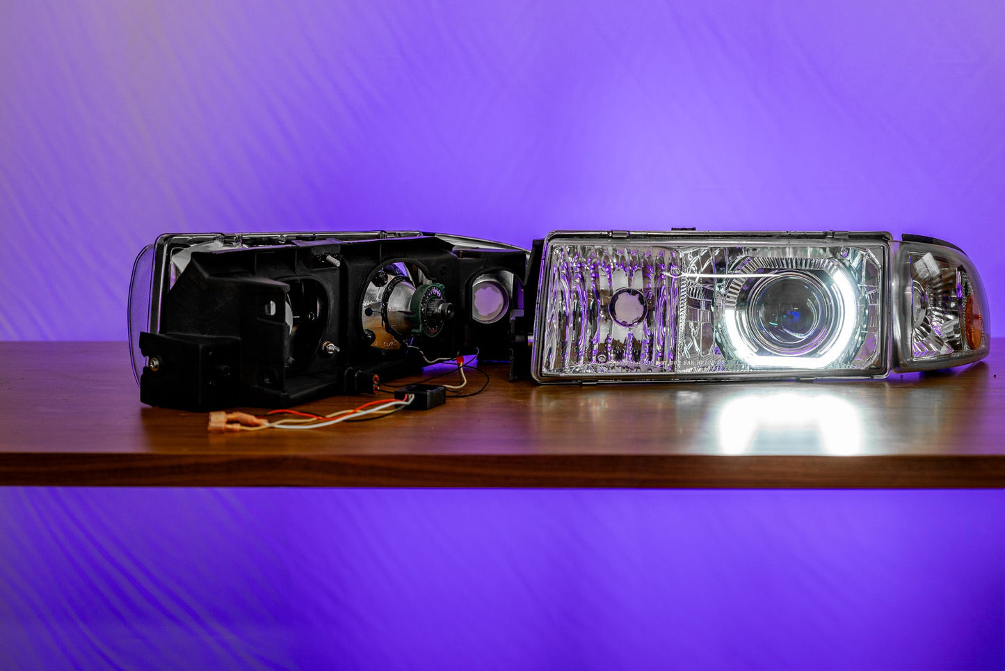 Chevrolet Impala SS / Caprice (91-96) - Switchback - Panther Lights