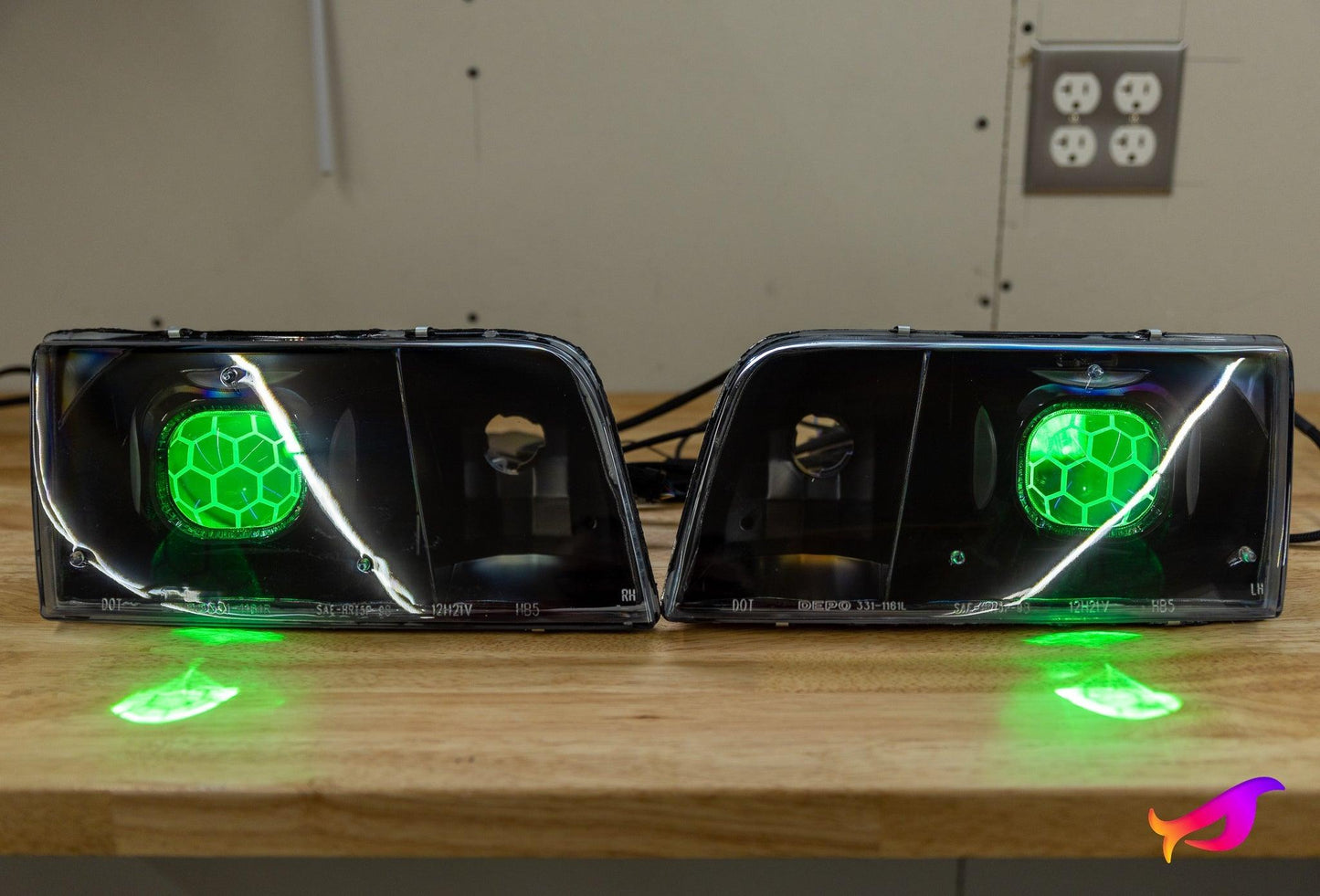 Ford Crown Victoria (98-11) - Panther Lights