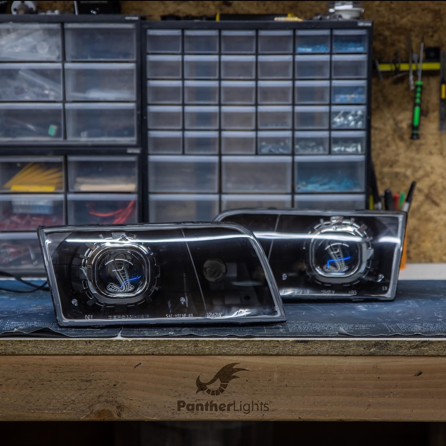 Ford Crown Victoria (98-11) - Panther Lights