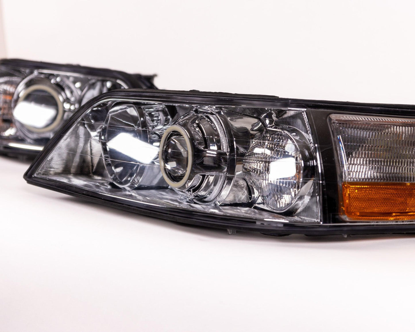 Lincoln Town Car (03-11) - Panther Lights