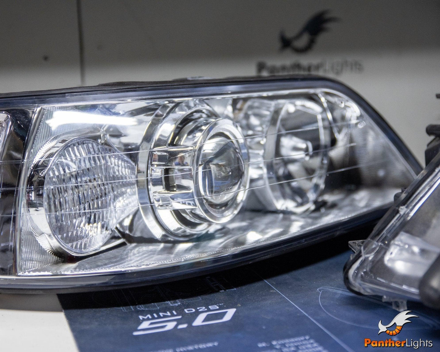 Lincoln Town Car (03-11) - Panther Lights