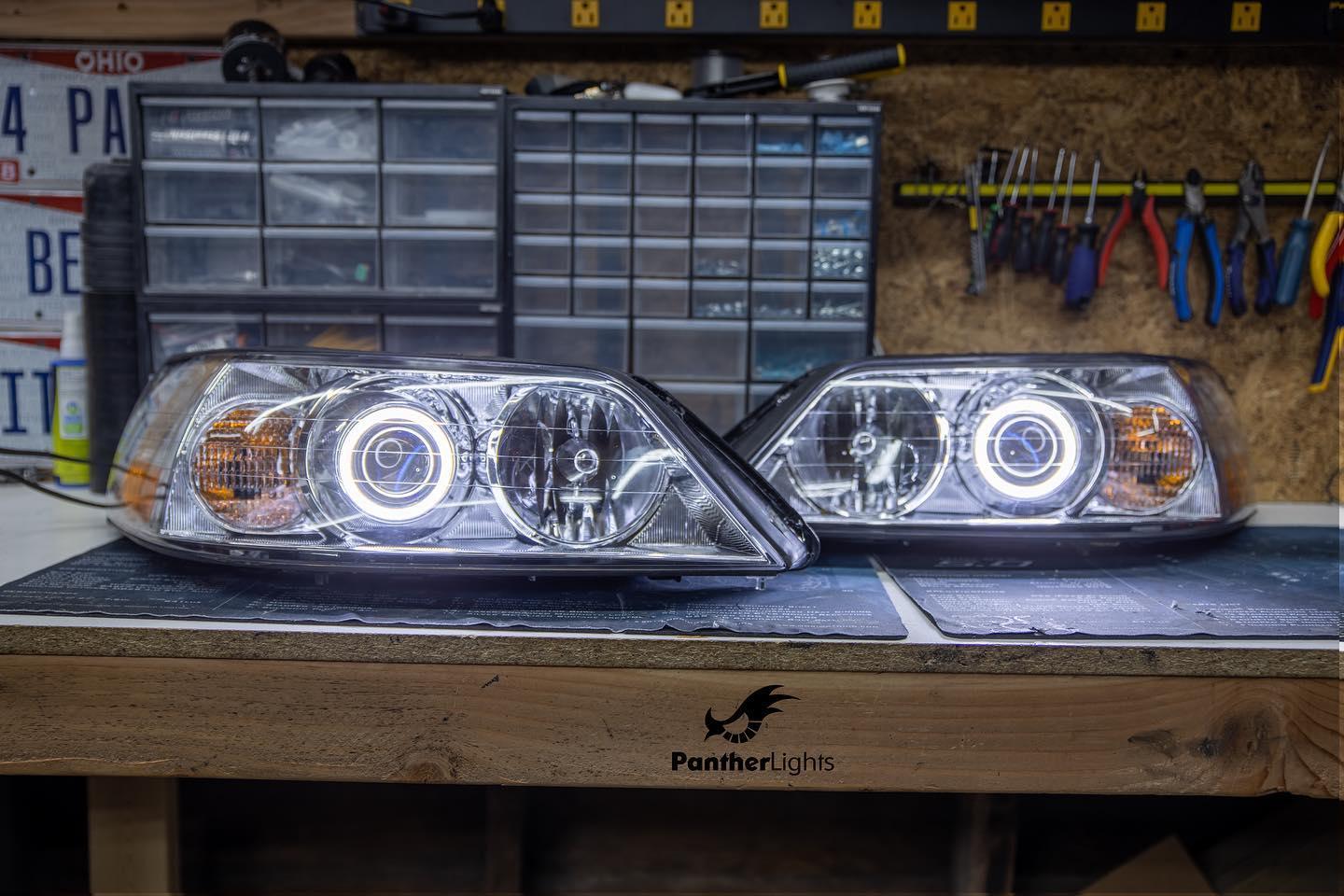 Lincoln Town Car (03-11) - Panther Lights
