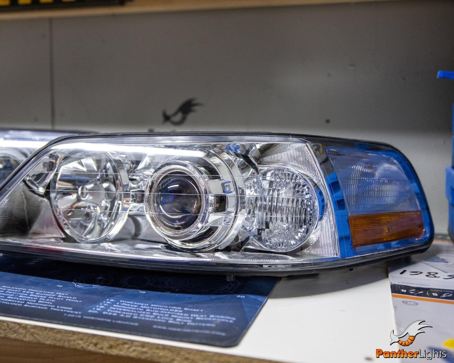 Lincoln Town Car (03-11) - Panther Lights