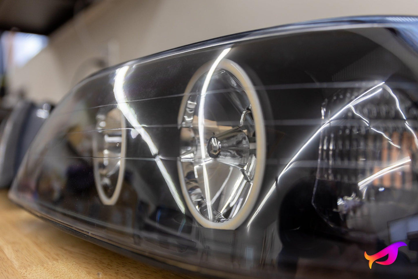 Lincoln Town Car (05-11) - Panther Lights