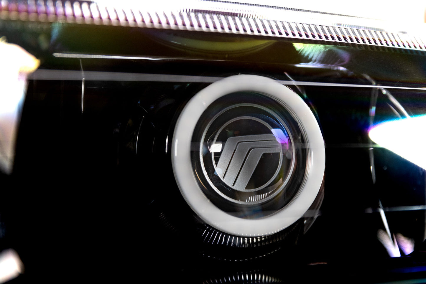 Mercury Grand Marquis/Marauder (03-05) - Color Flow - Panther Lights