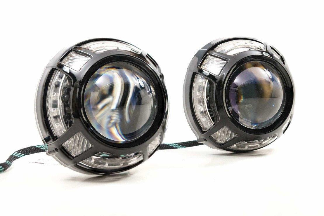Panamera 2.0 (Black) (White/Amber LED Switchback) - Panther Lights